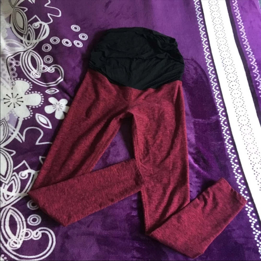 Beyond the Bump Yoga Pants Large Maternity